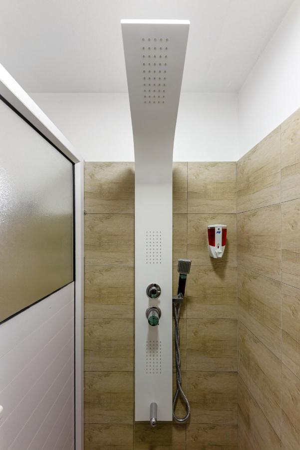 C-View Apartments Flic en Flac Exterior photo